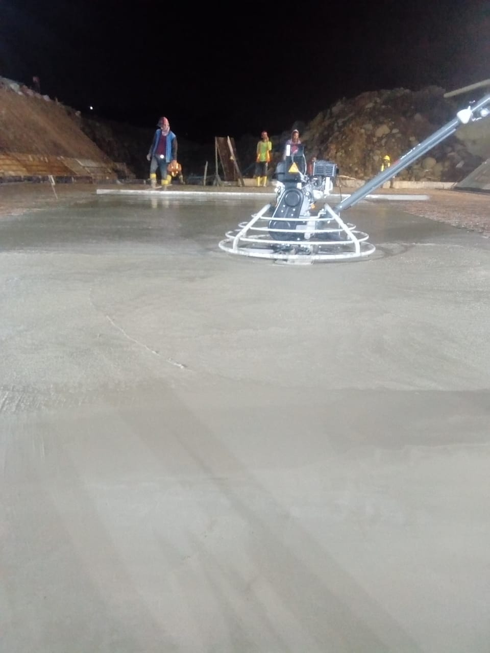 finishing-trowel-beton-12
