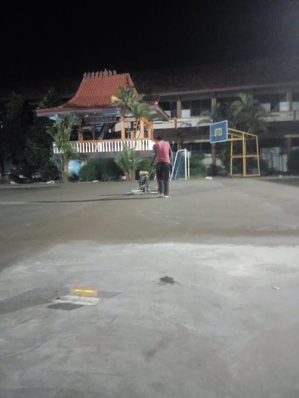 finishing-trowel-beton-14